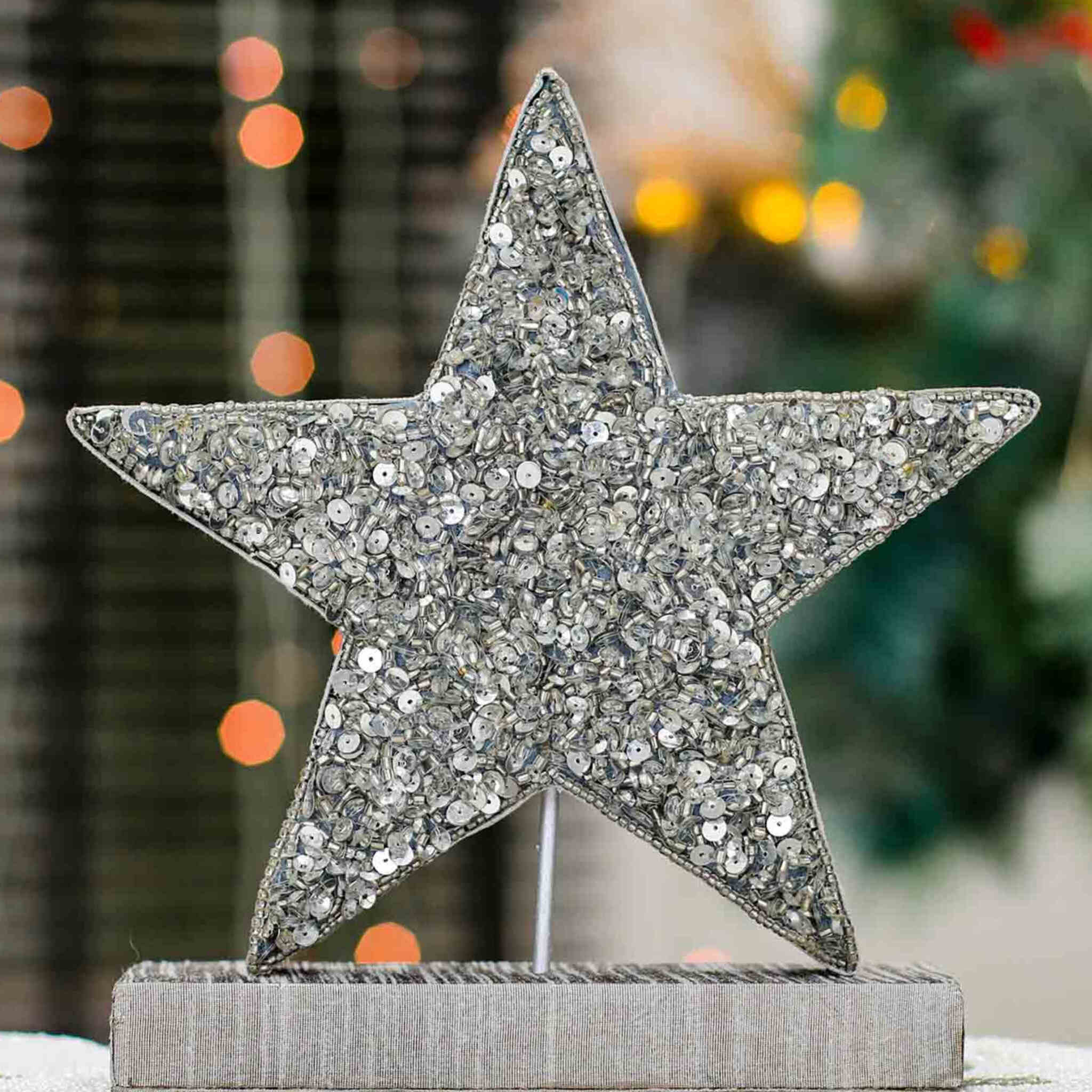 UR A Star Beaded Christmas Table Decor in Silver