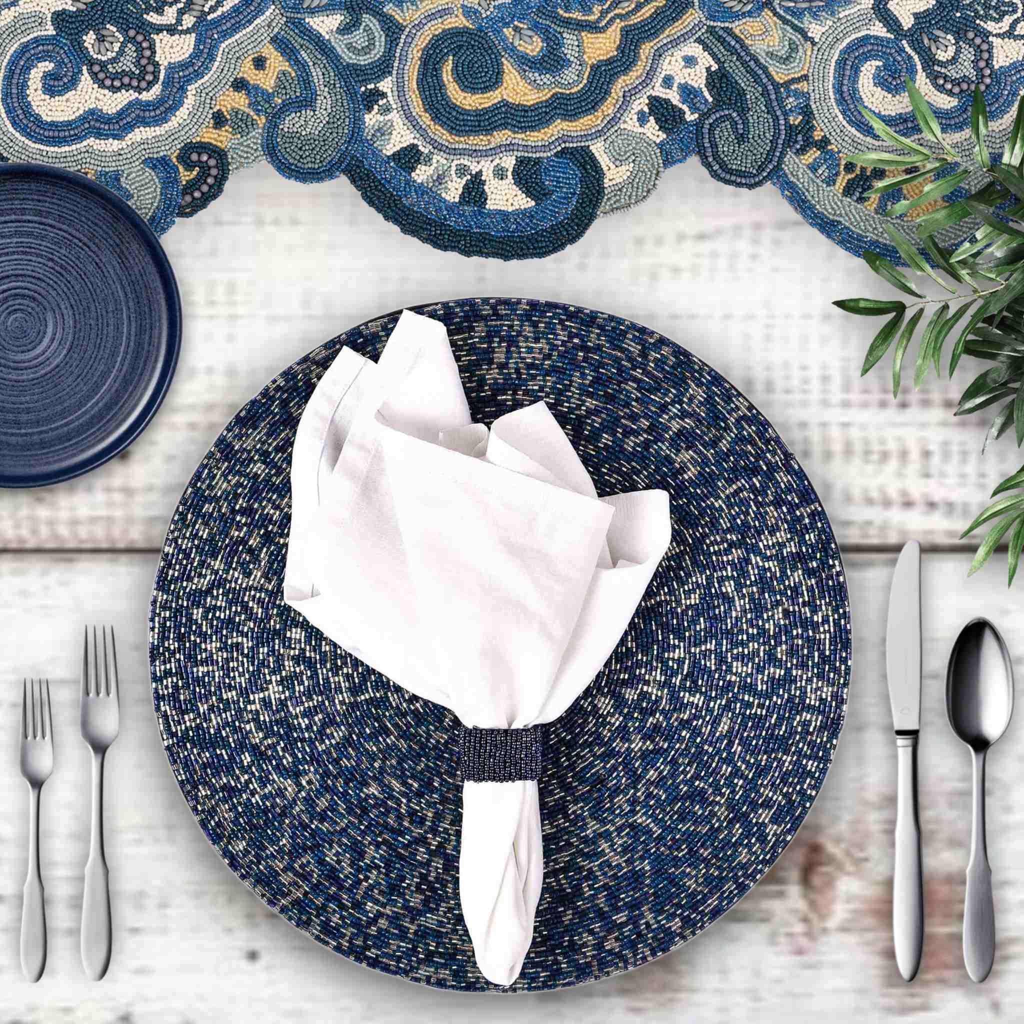 Embroidered Placemat in Blue & Silver, Set of 2/4